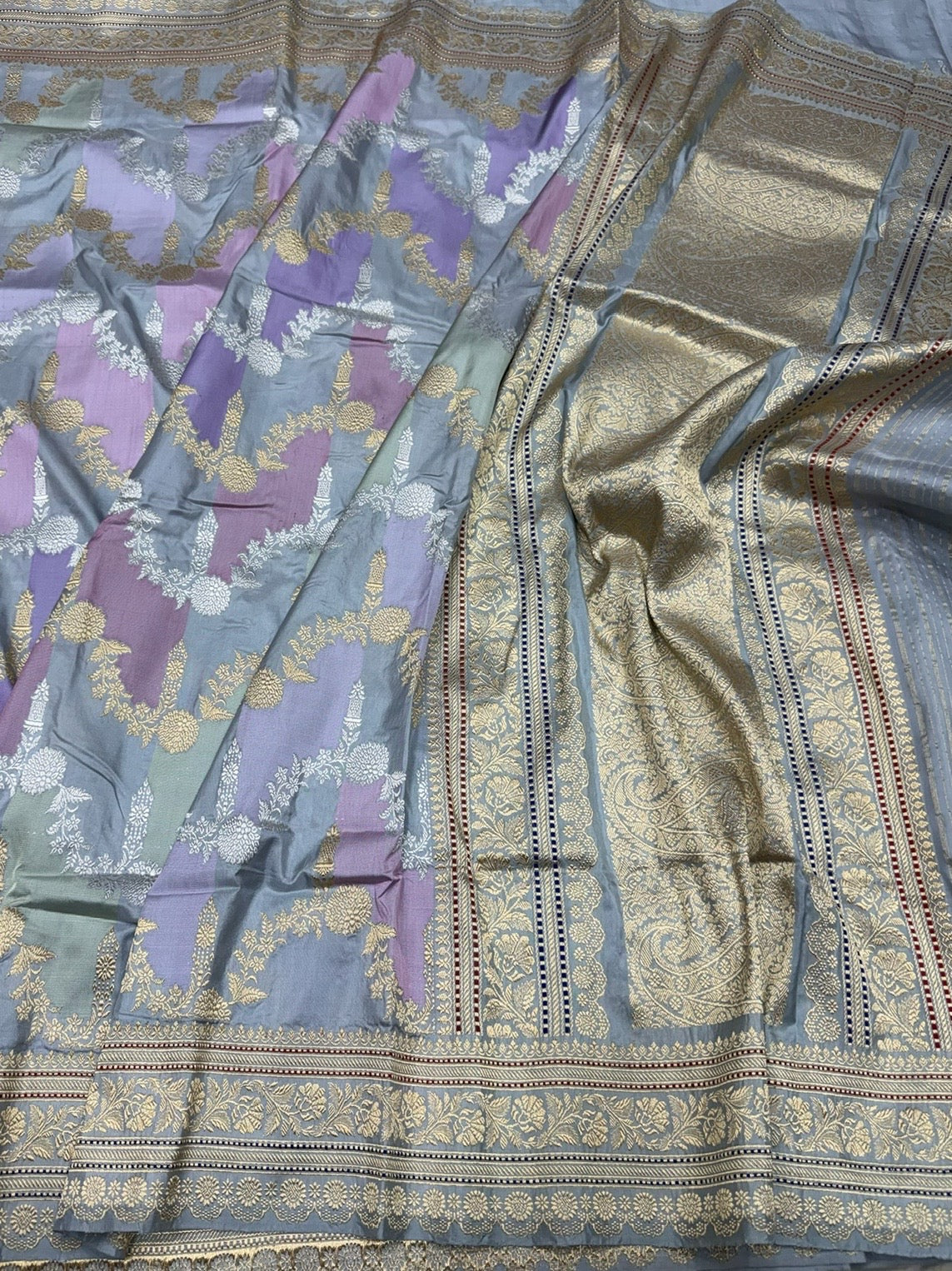 Grey Handwoven Pure Banarasi Rangkaat Saree