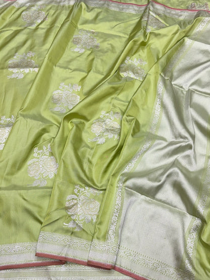 Pista Green Handwoven Pure Banarasi Ektara Silk Saree