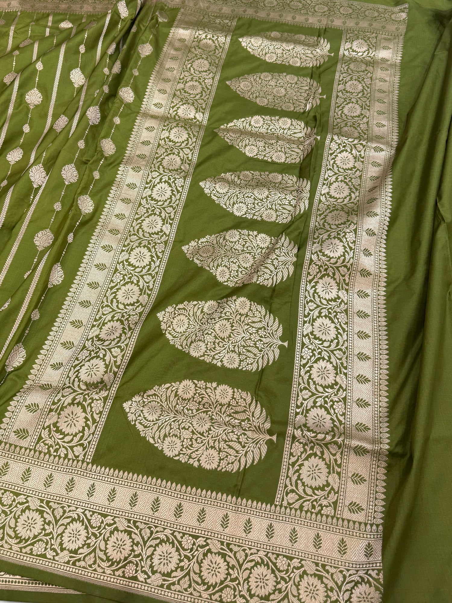 Banarasi Pure Katan Silk Saree | Pure Silk | Cutwork Technique | Banarasi Katan Silk Saree