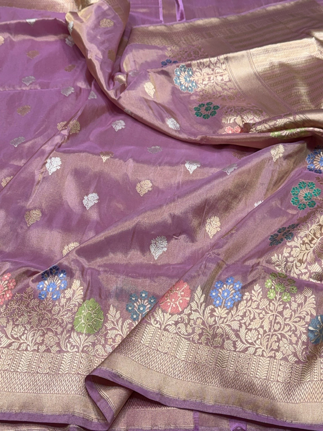 Pastel Pink Handwoven Pure Banarasi Tissue Silk Saree
