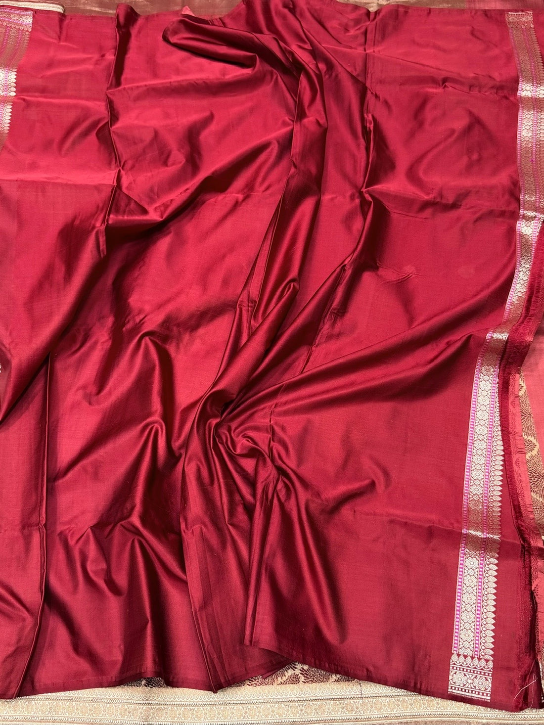 Red Handwoven Pure Banarasi Brocade Saree – Kadwa Katan Silk | Authentic Banaras Handloom