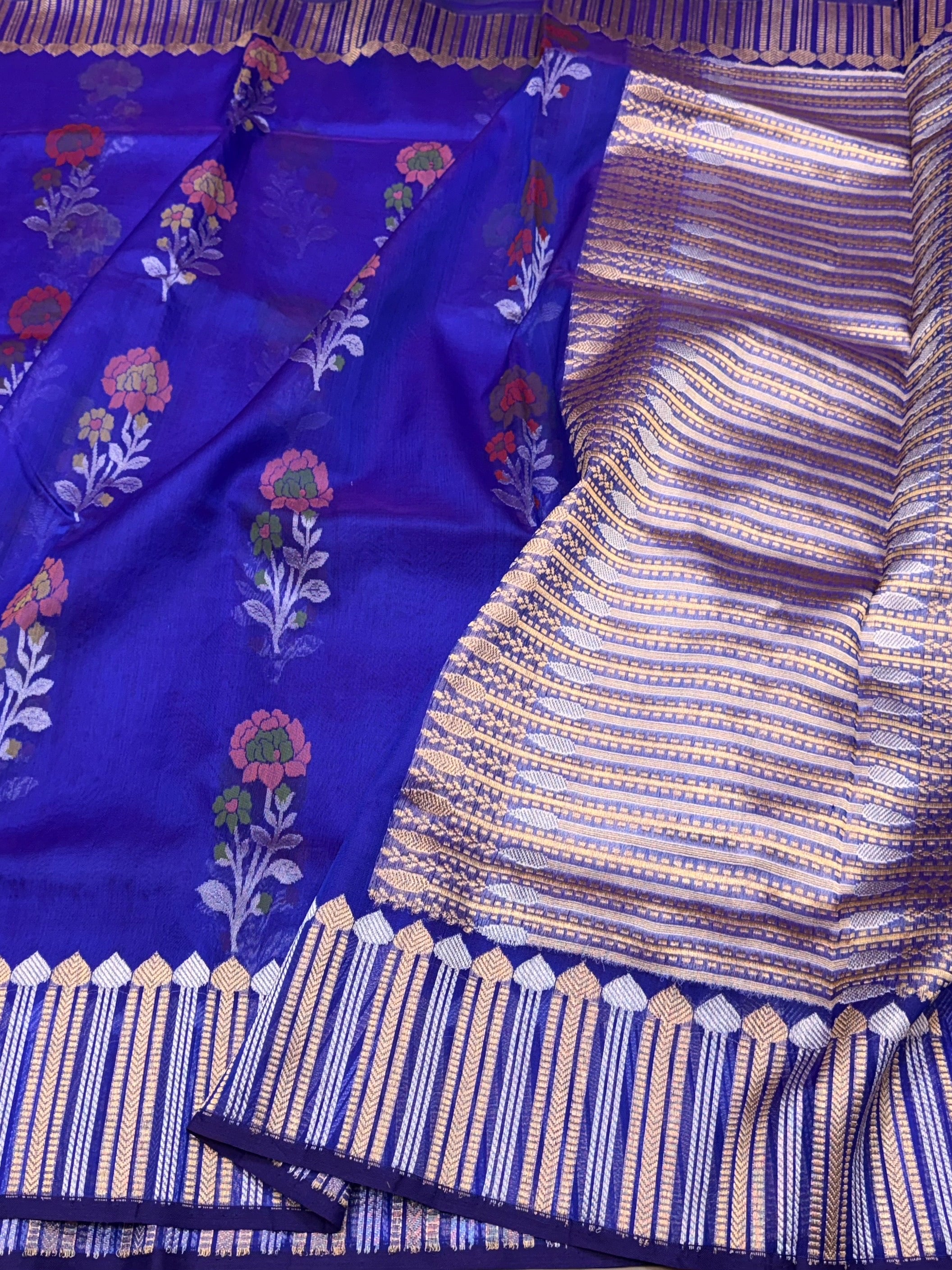 Royal Blue Handwoven Pure Organza Jamdani Saree