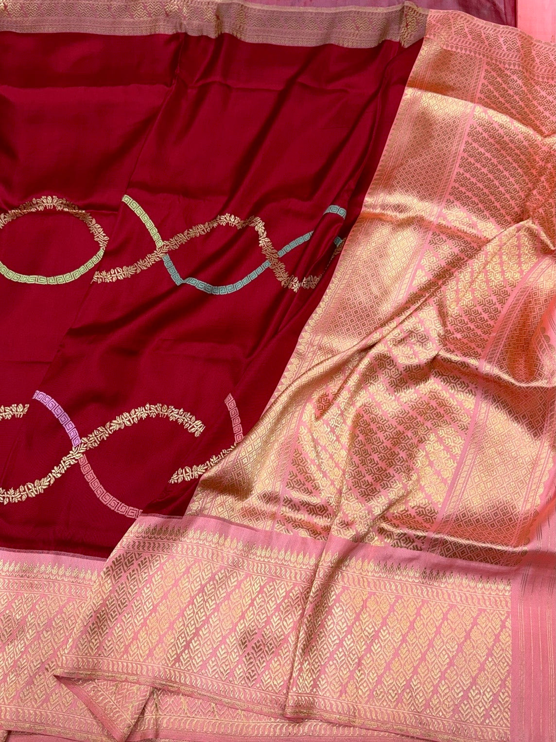 Red Handwoven Pure Banarasi Ektara Silk Saree