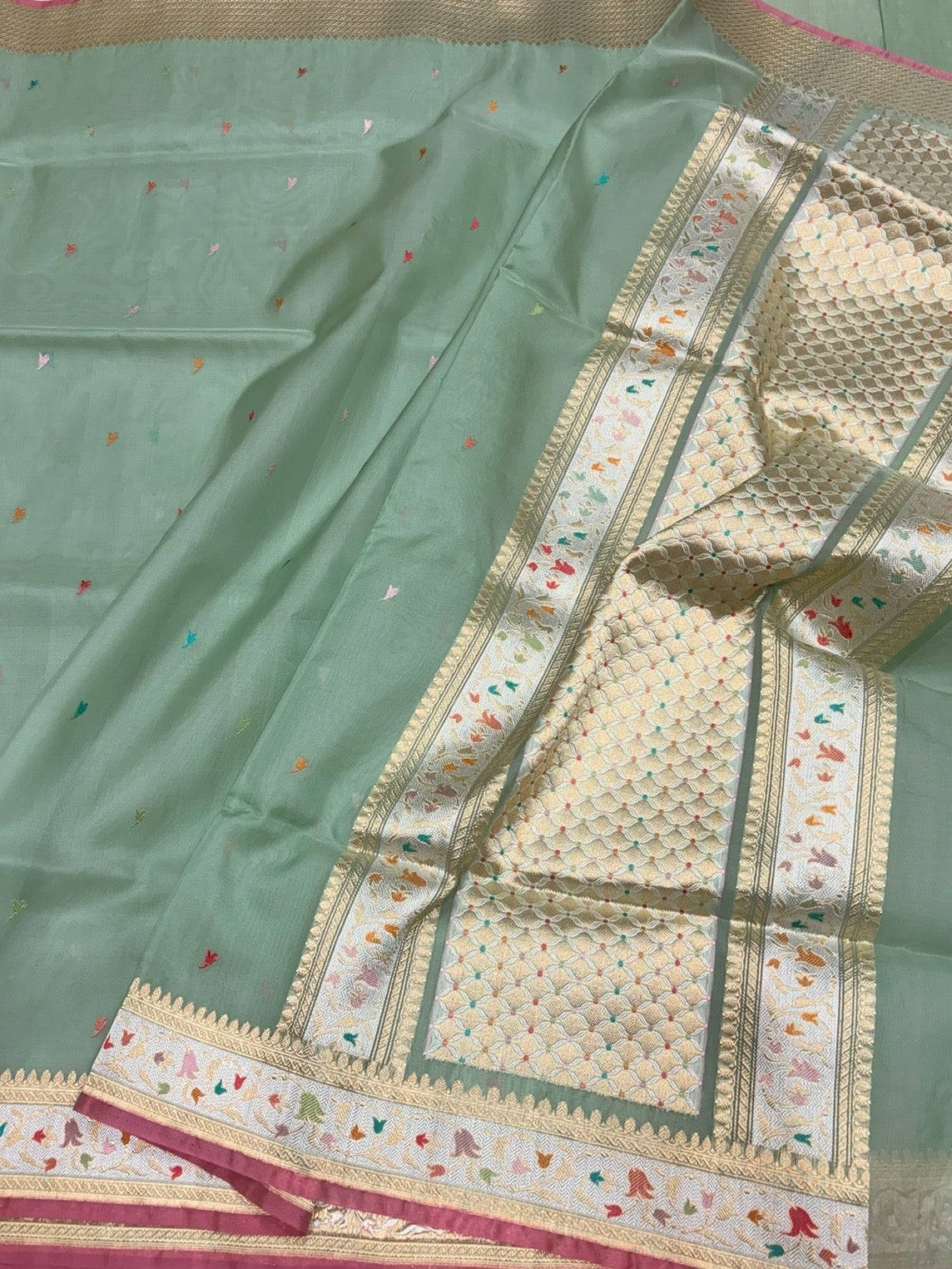 Pastel Sea Green Handwoven Pure Organza Silk Saree
