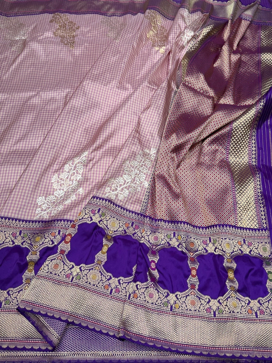 Baby Pink &amp; Purple Handwoven Pure Banarasi Silk Saree in Kadwa Weave | 100% Pure Katan Silk