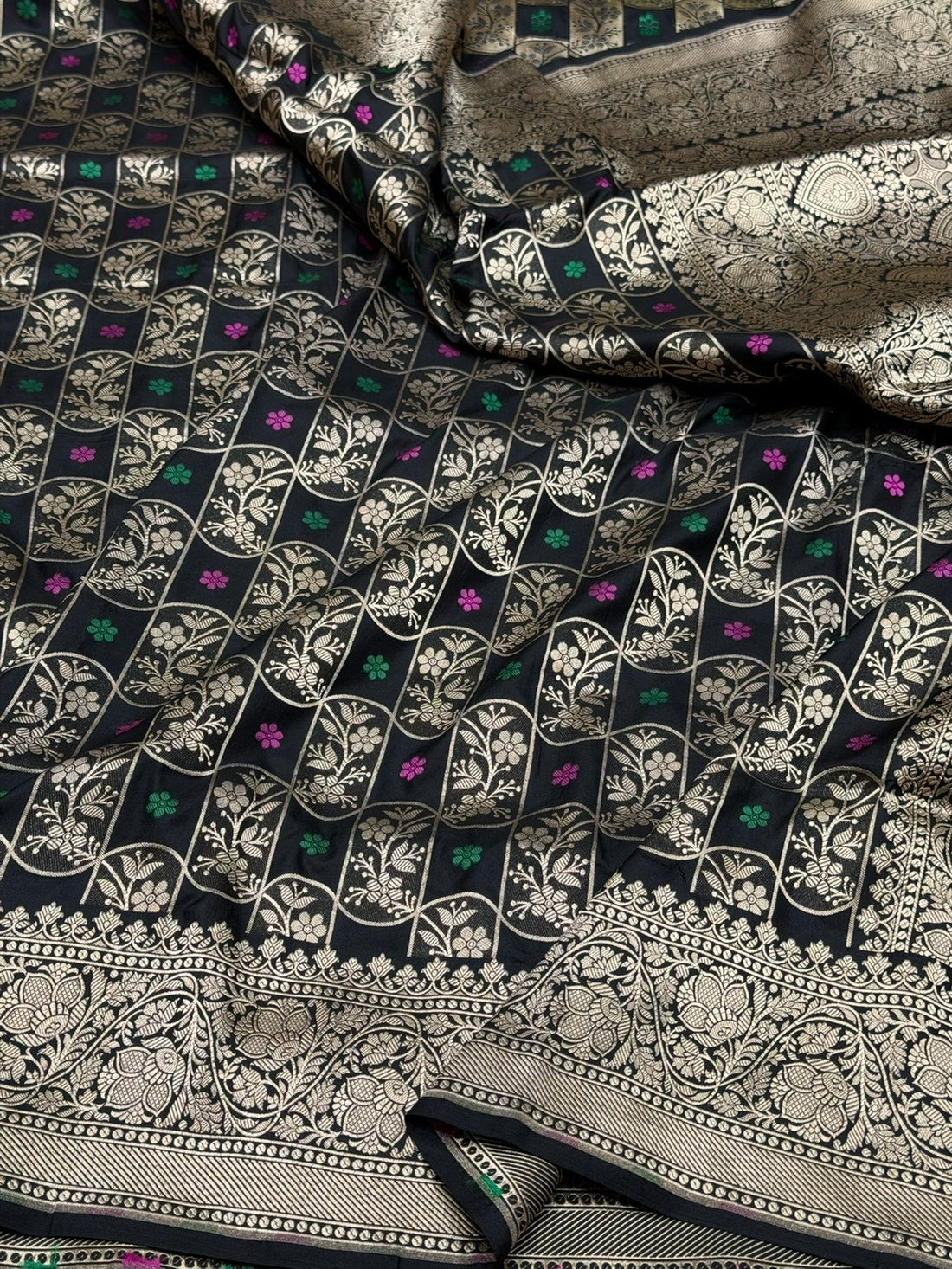 Black Banarasi Minakari Pure Katan Silk Saree | Pure Silk | Minakari Work | Cutwork Technique | Banarasi Katan Silk Saree