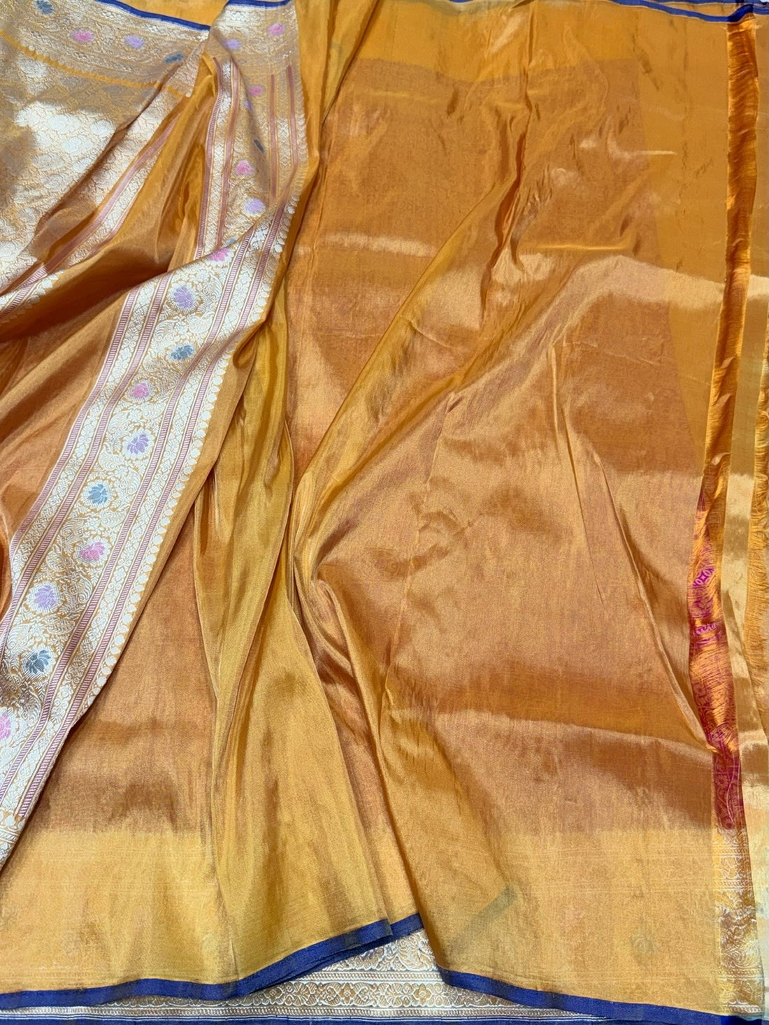 Handwoven Pure Banarasi Tissue Silk Saree – Kadwa Weave in 100% Tissue Silk