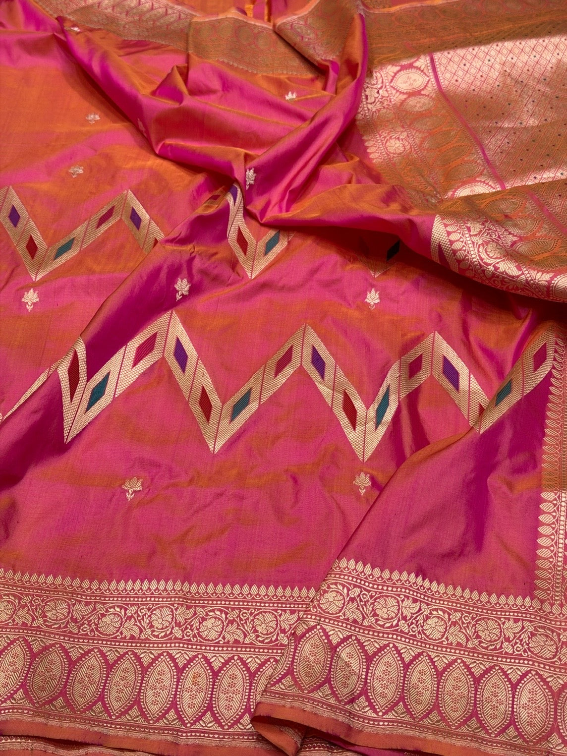 Orangish Pink Handwoven Pure Banarasi Silk Saree | Pure Katan Silk | Kadwa Weave | HMR Handlooms
