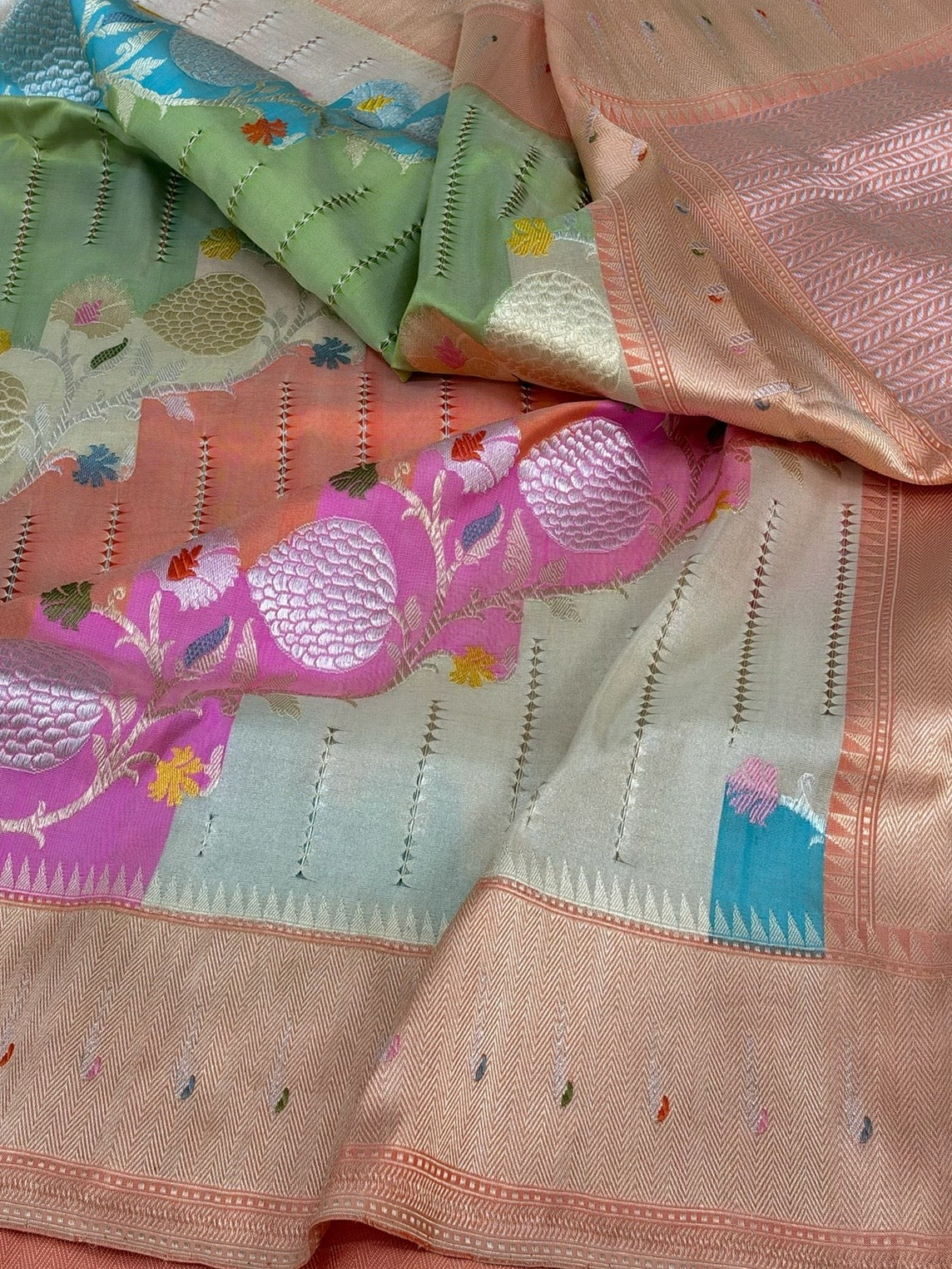 Peach Handwoven Pure Banarasi Rangkaat Silk Saree