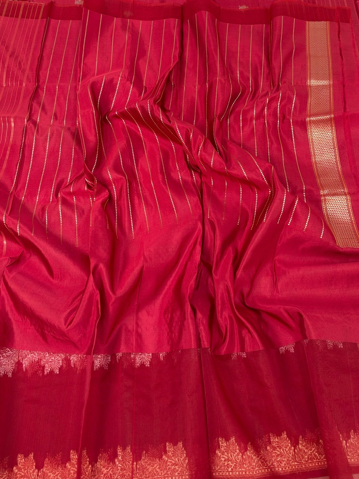 Red Handwoven Pure Banarasi Ektara Silk Saree