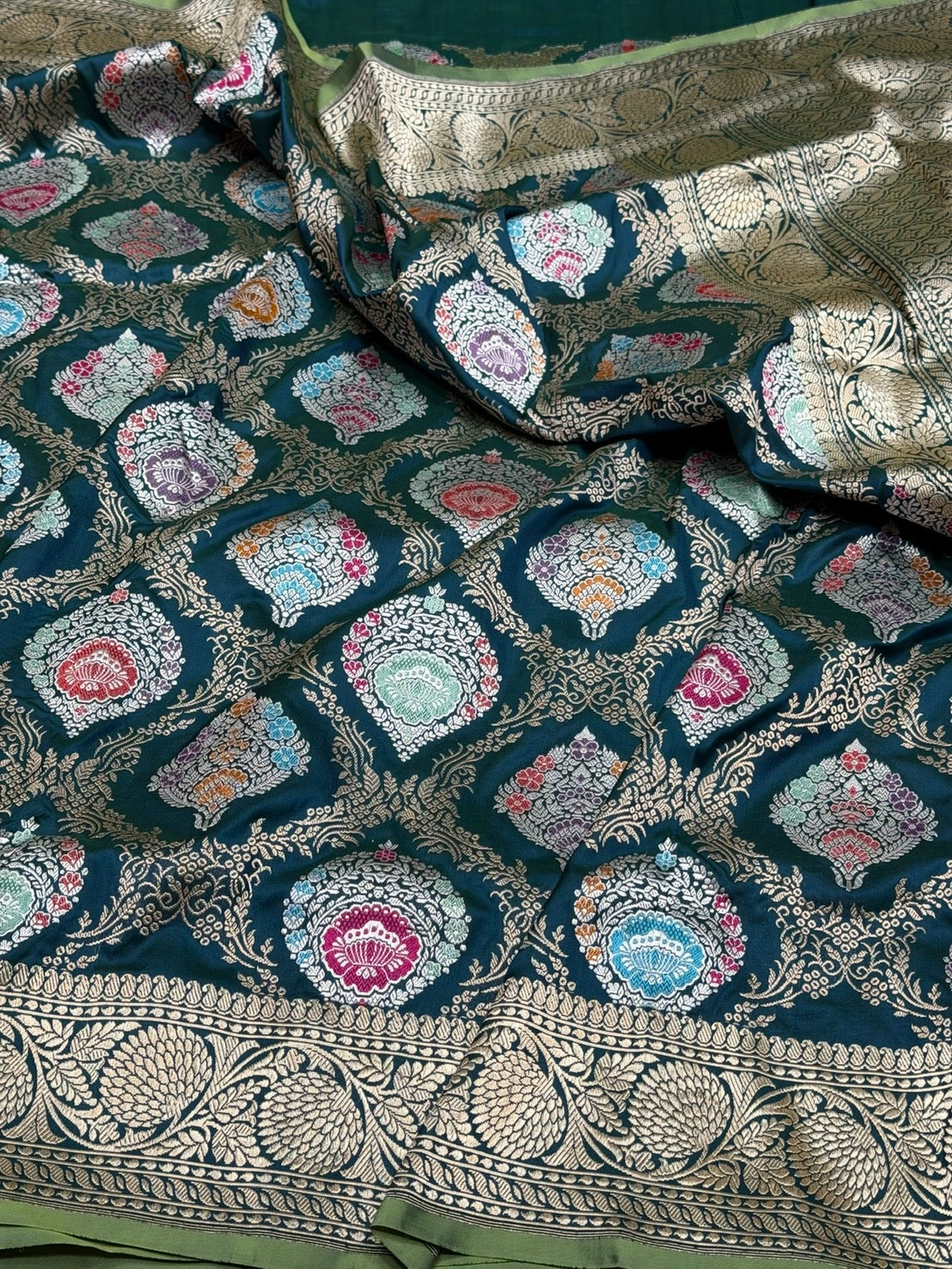 Deep Teal Blue Handwoven Pure Banarasi Silk Saree in Kadwa Weave – 100% Katan Mulberry Silk