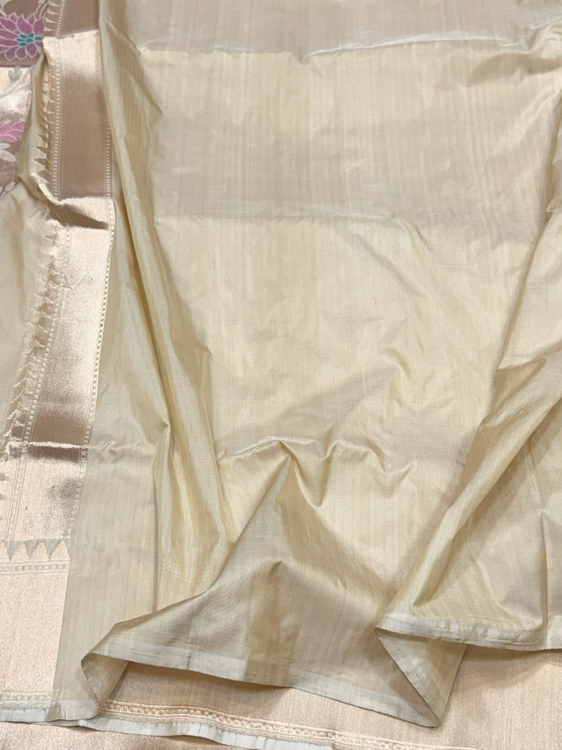 Cream Handwoven Pure Banarasi Antique Zari Silk Saree