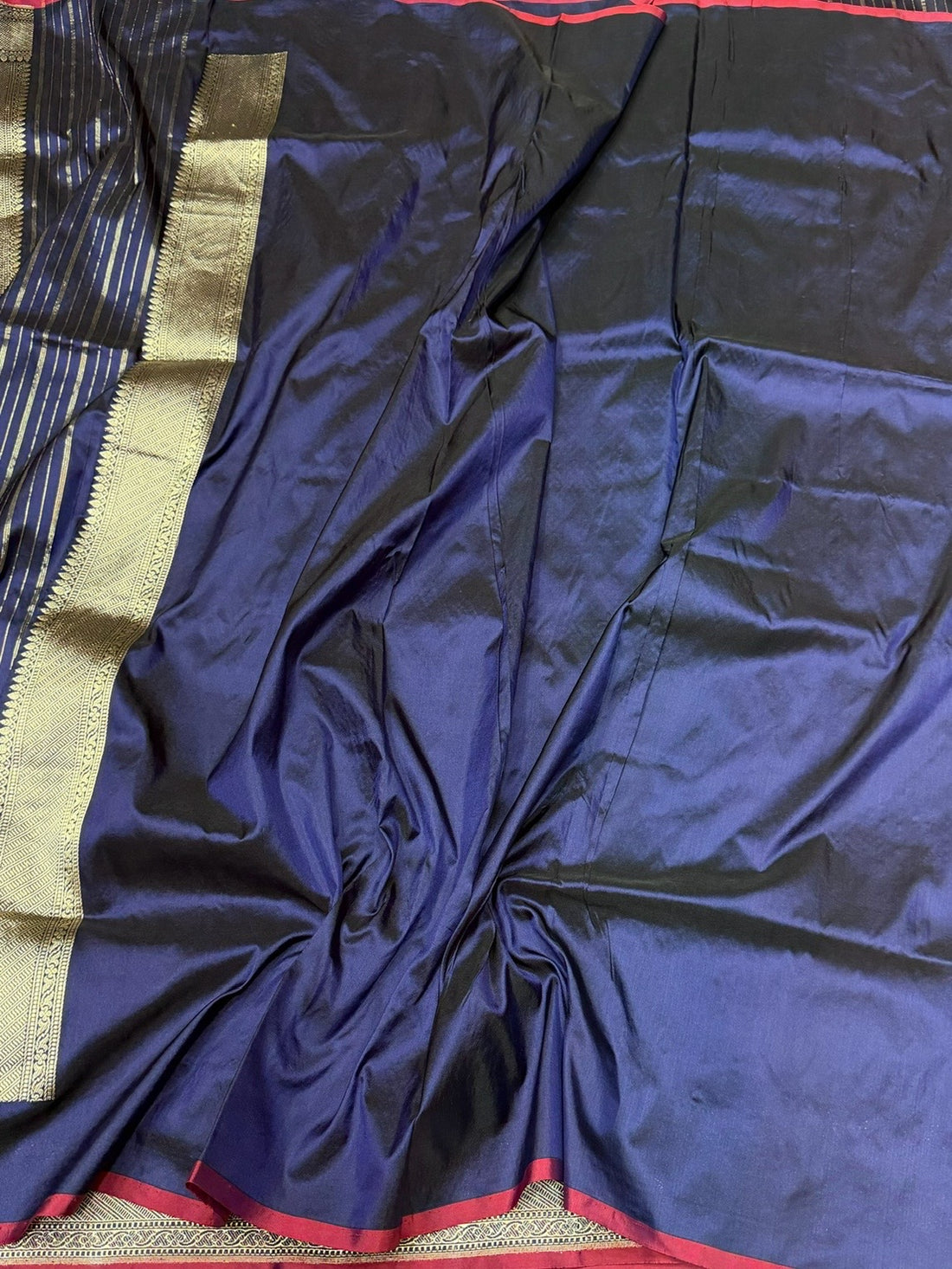 Navy Blue Handwoven Pure Banarasi Silk Saree