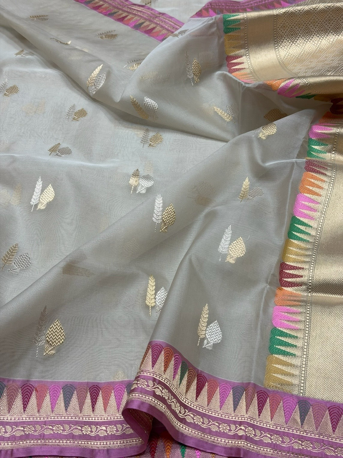 Ash Grey Handwoven Pure Organza Silk Saree