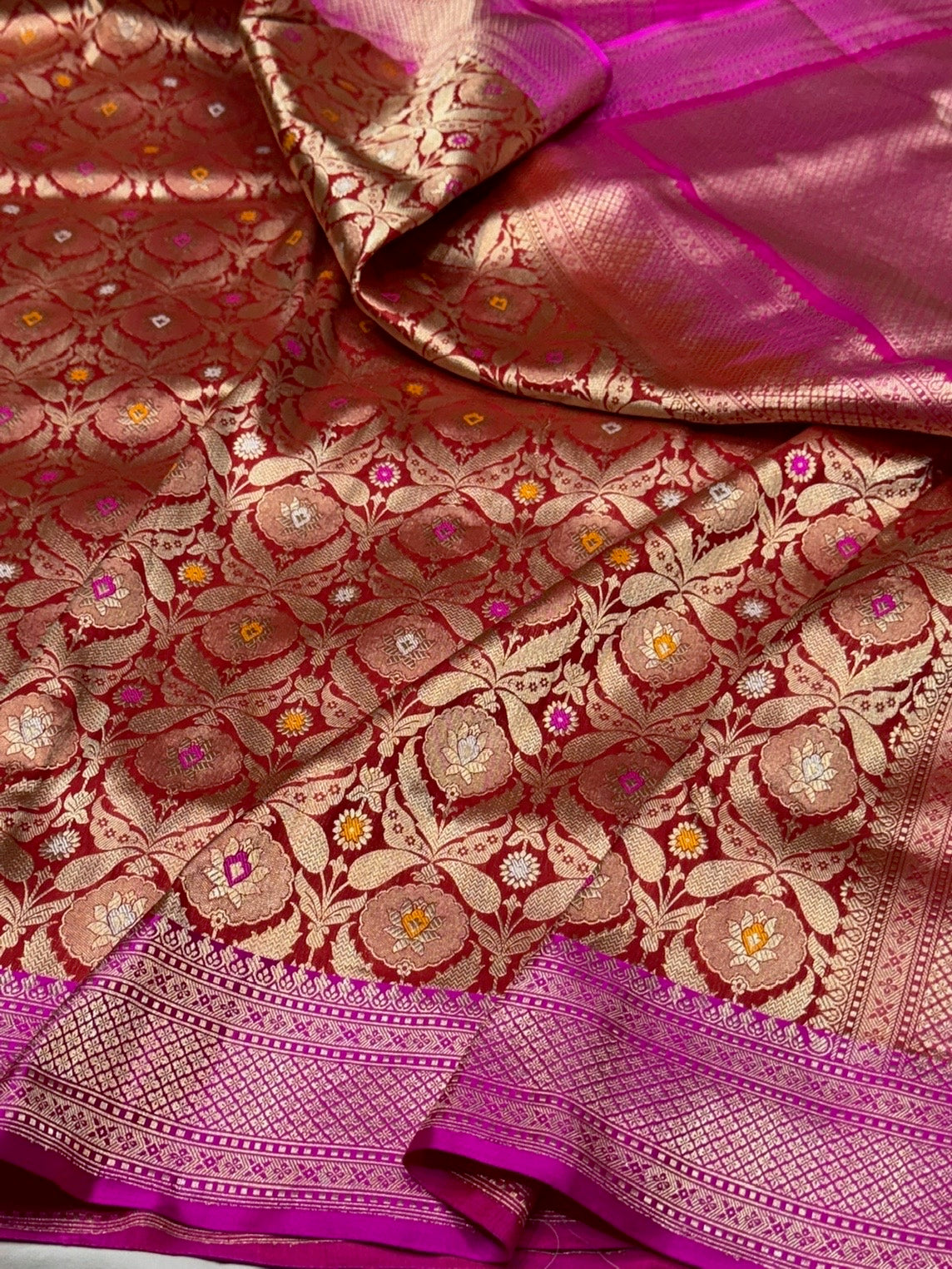 Red Handwoven Pure Banarasi Brocade Saree