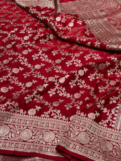 Red Handwoven Vintage Pure Banarasi Satin Silk Saree