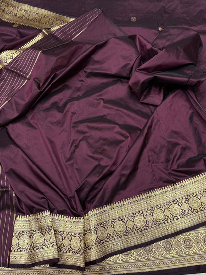Wine Handwoven Vintage Pure Banarasi Silk Saree