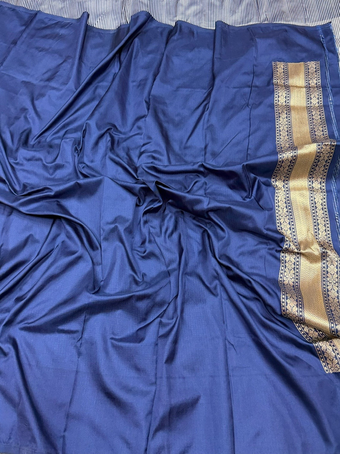 Navy Blue Handwoven Pure Banarasi Silk Saree – Kadwa Weave, Pure Katan