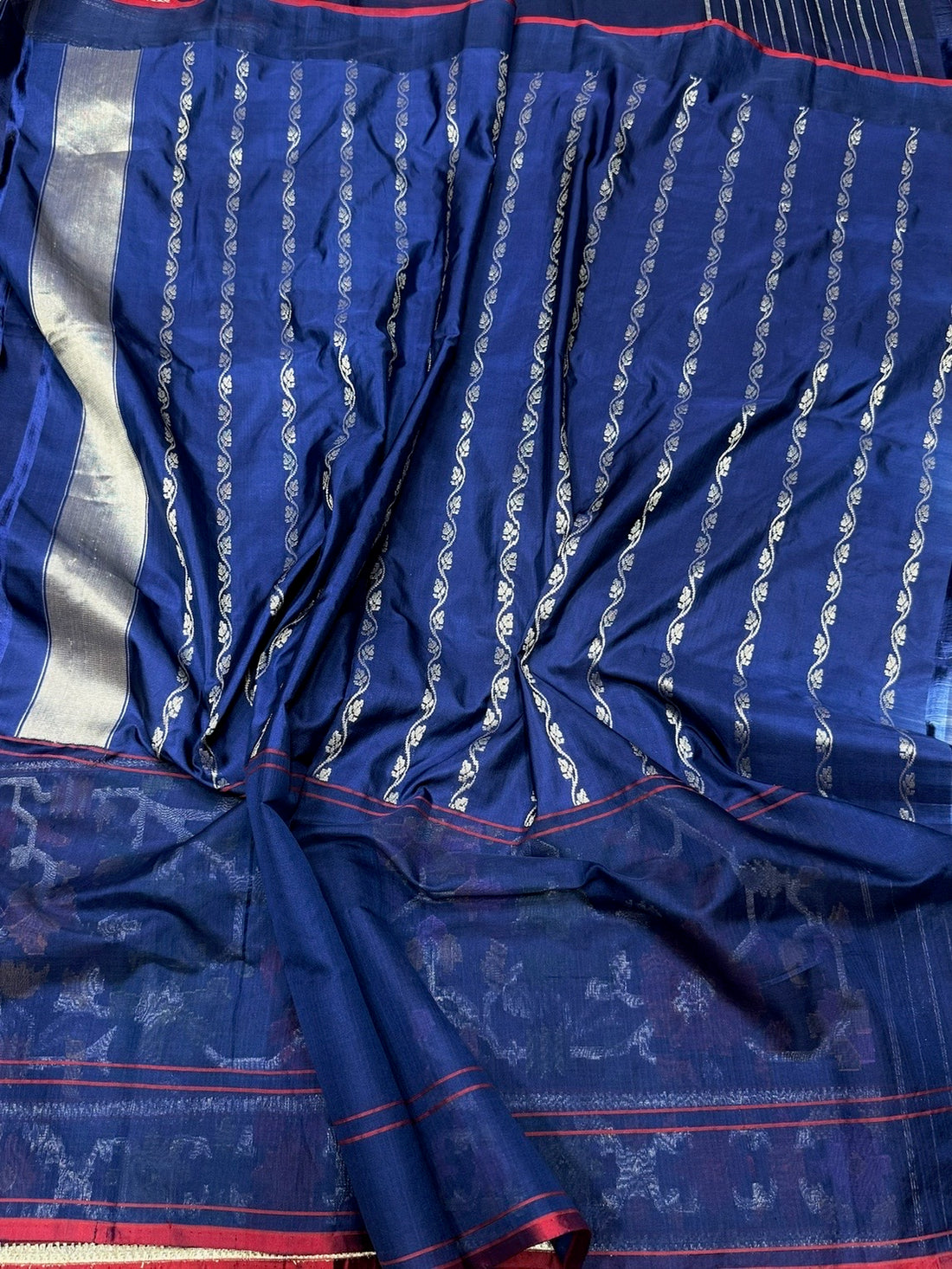 Navy Blue Handwoven Banarasi Pure Silk Paithni Border Saree