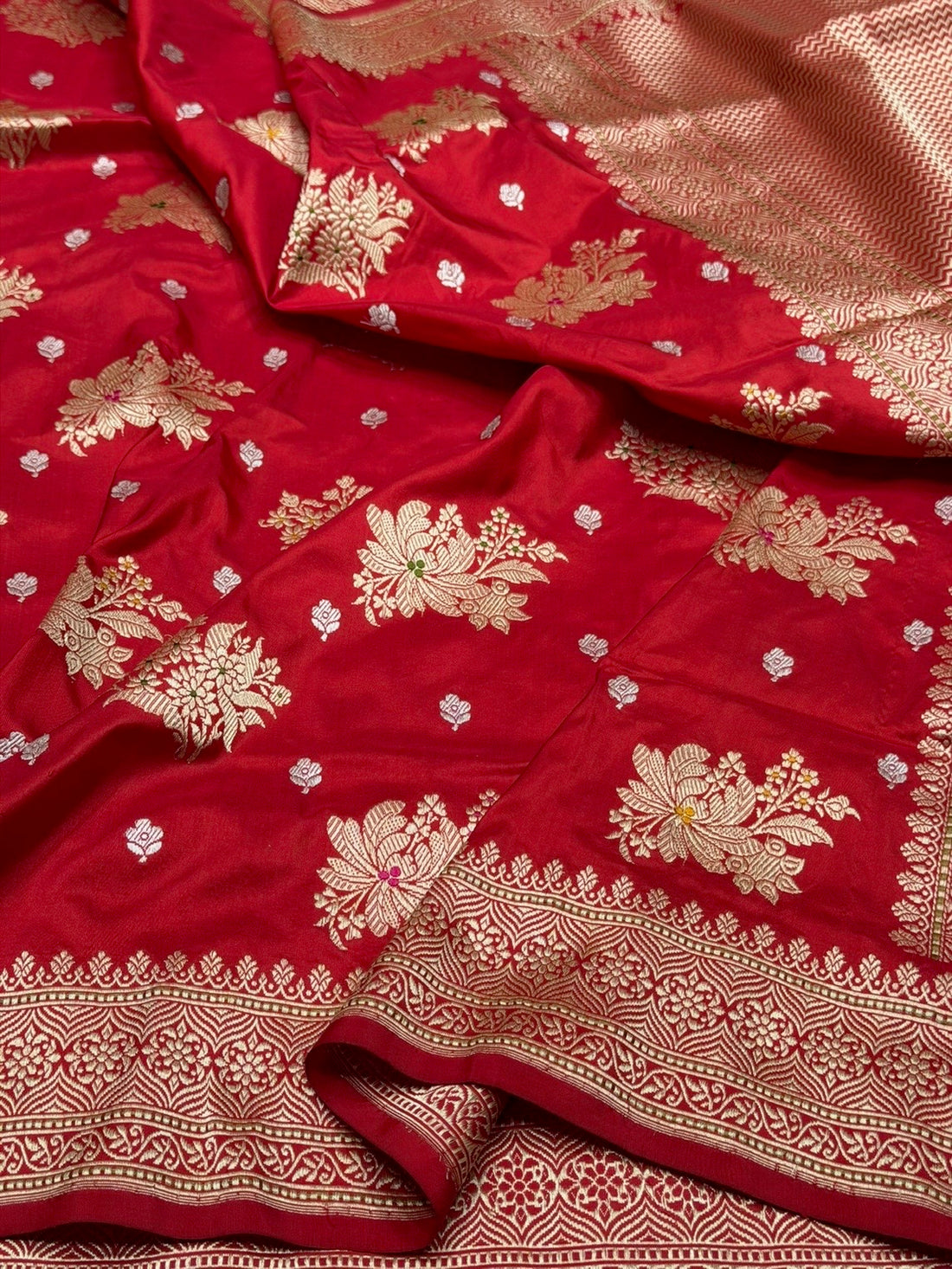 Red Handwoven Pure Banarasi Silk Saree | Kadwa Katan Mulberry Silk