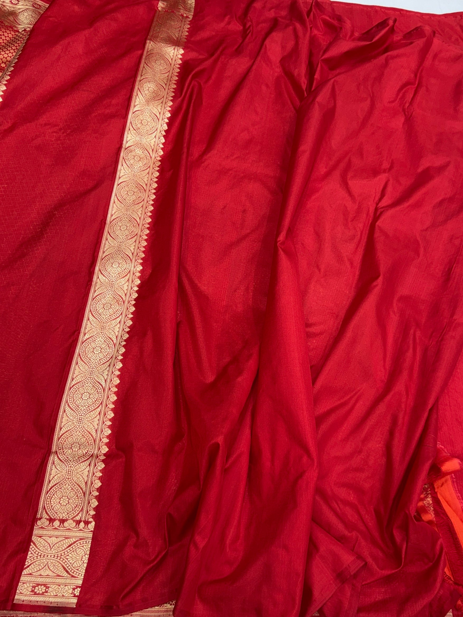 Red Pure Banarasi Silk Brocade Saree in Katan Mulberry Silk