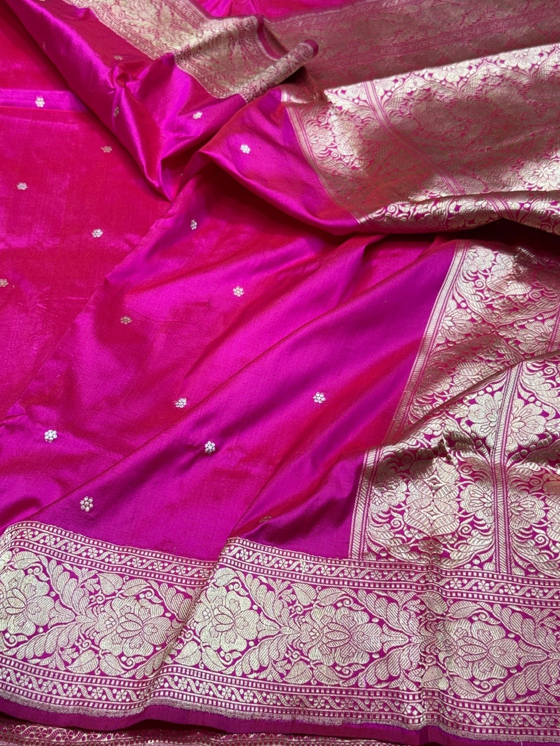Rani Pink Handwoven Pure Banarasi Silk Saree