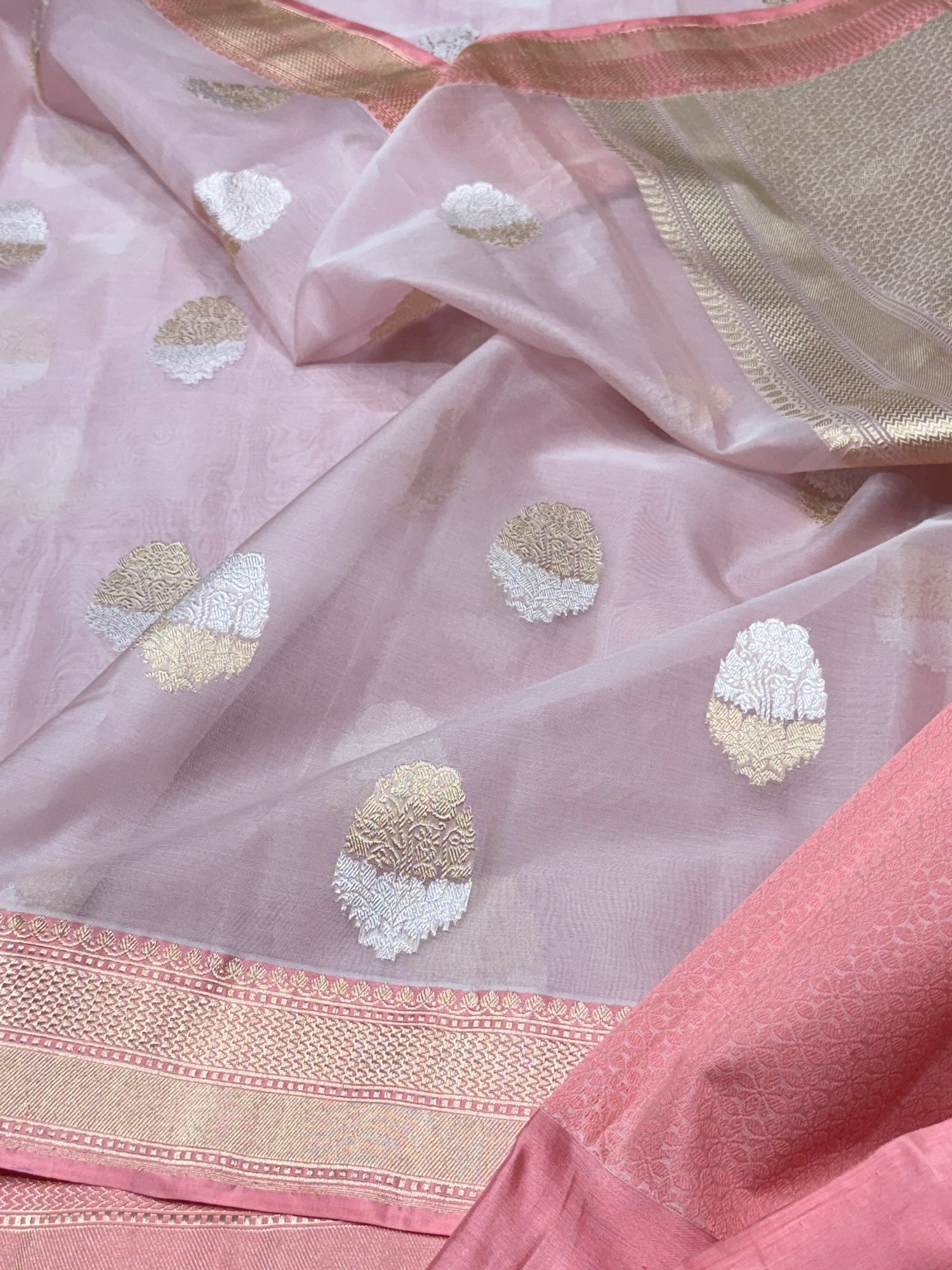 Pastel Pink Handwoven Pure Banarasi Organza Saree