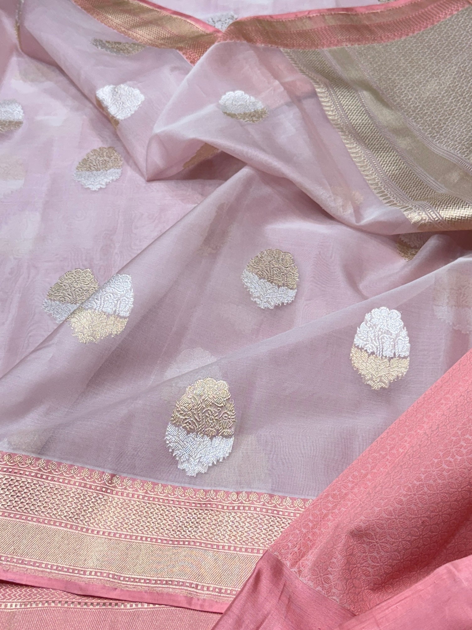 Pastel Pink Handwoven Pure Banarasi Organza Saree