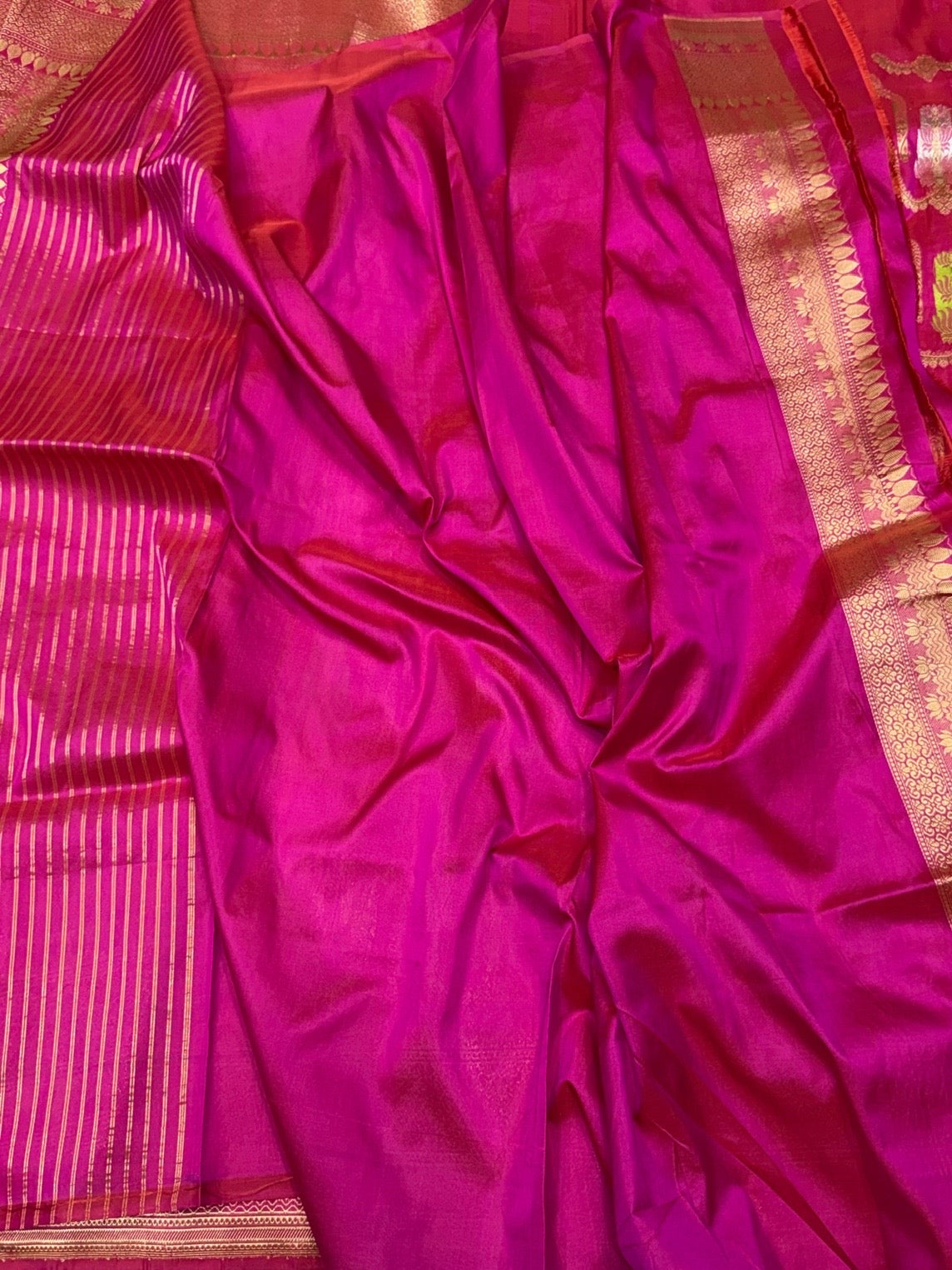 Rani Pink Handwoven Pure Banarasi Silk Saree