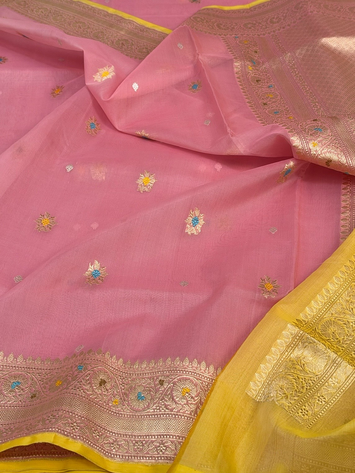 Gajiri Pink Handwoven Pure Organza Silk Saree