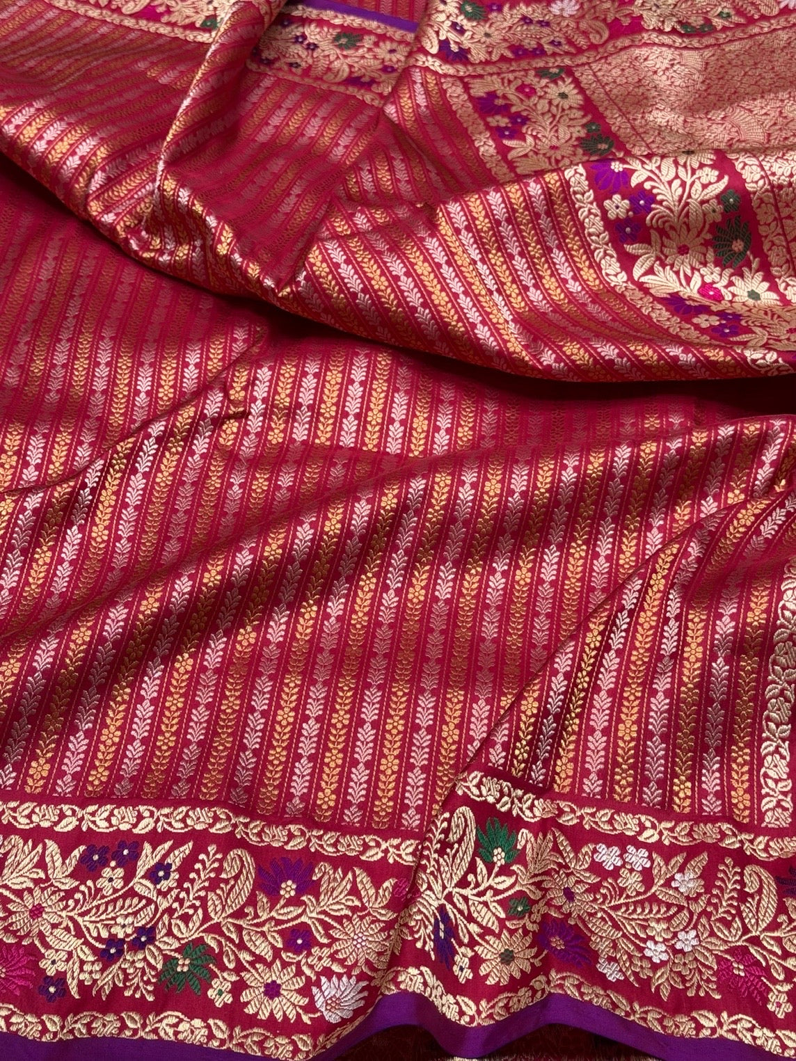Red Handwoven Pure Banarasi Silk Saree