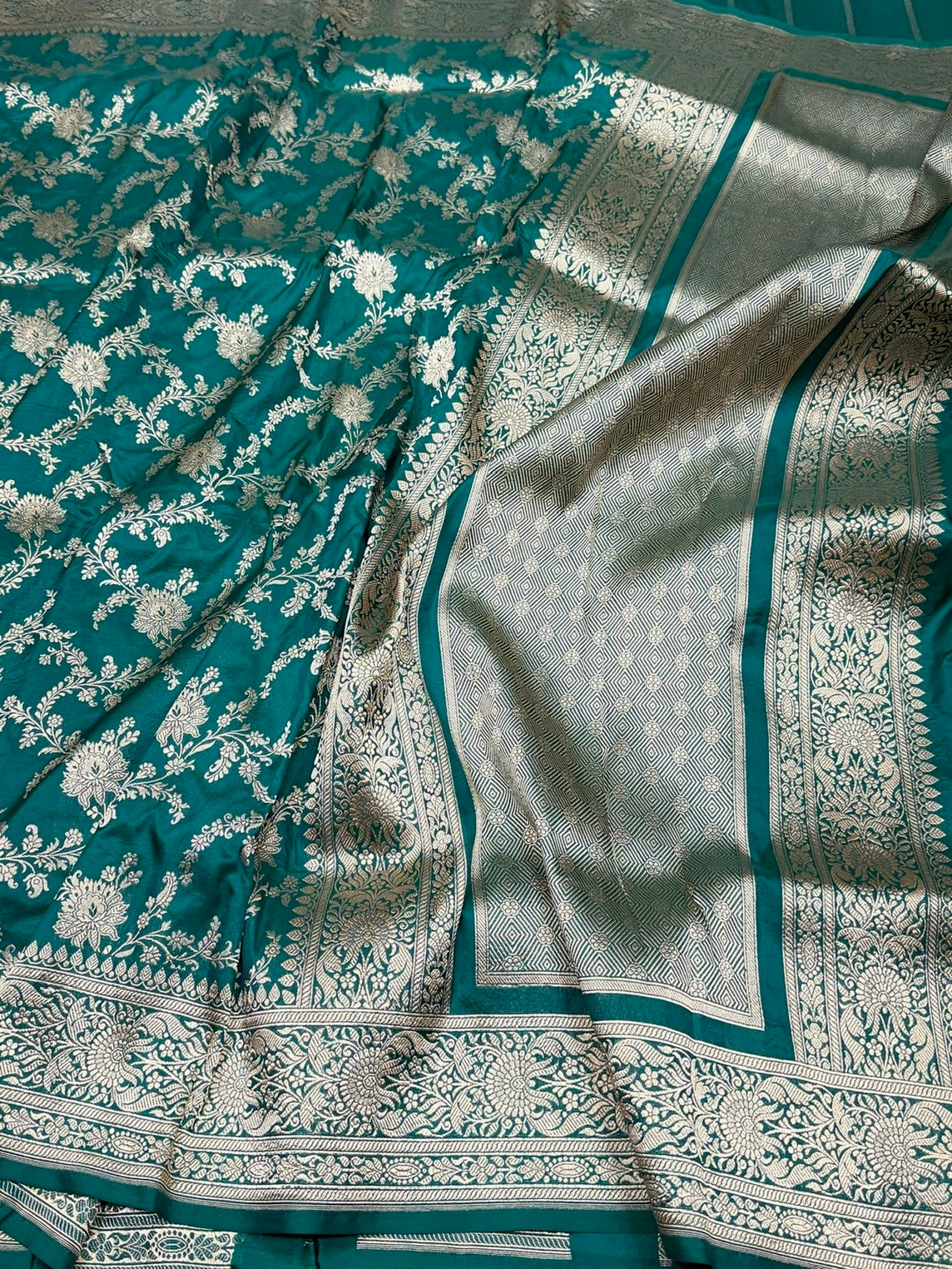 Banarasi Pure Katan Silk Saree | Pure Silk | Cutwork Technique | Banarasi Katan Silk Saree