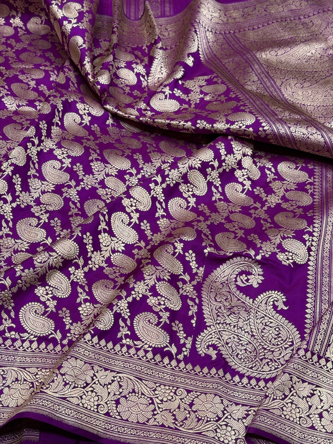 Purple Handwoven Pure Banarasi Silk Saree – Kadwa Weave in 100% Katan Mulberry Silk