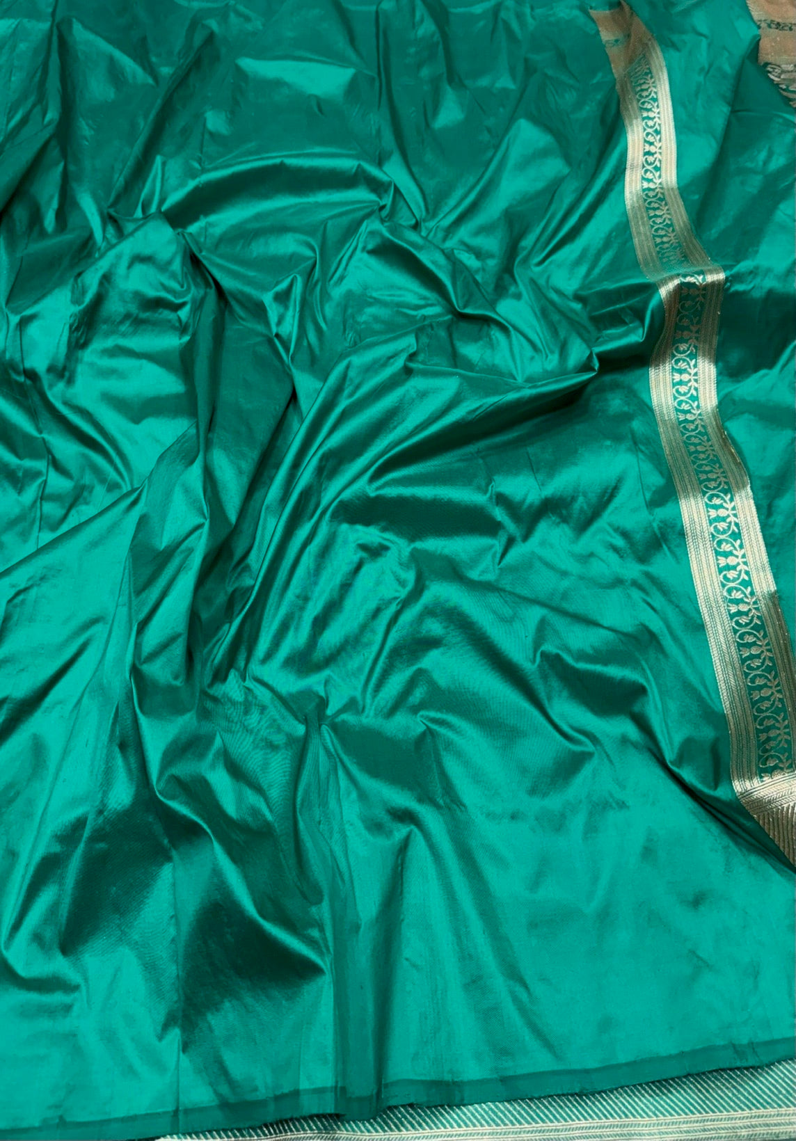 Sea Green Handwoven Pure Banarasi Silk Saree