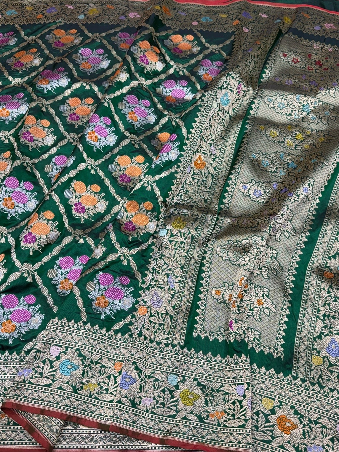 Bottle Green Handwoven Pure Banarasi Silk Saree – Luxury Kadwa Handloom Wedding &amp; Festive Saree