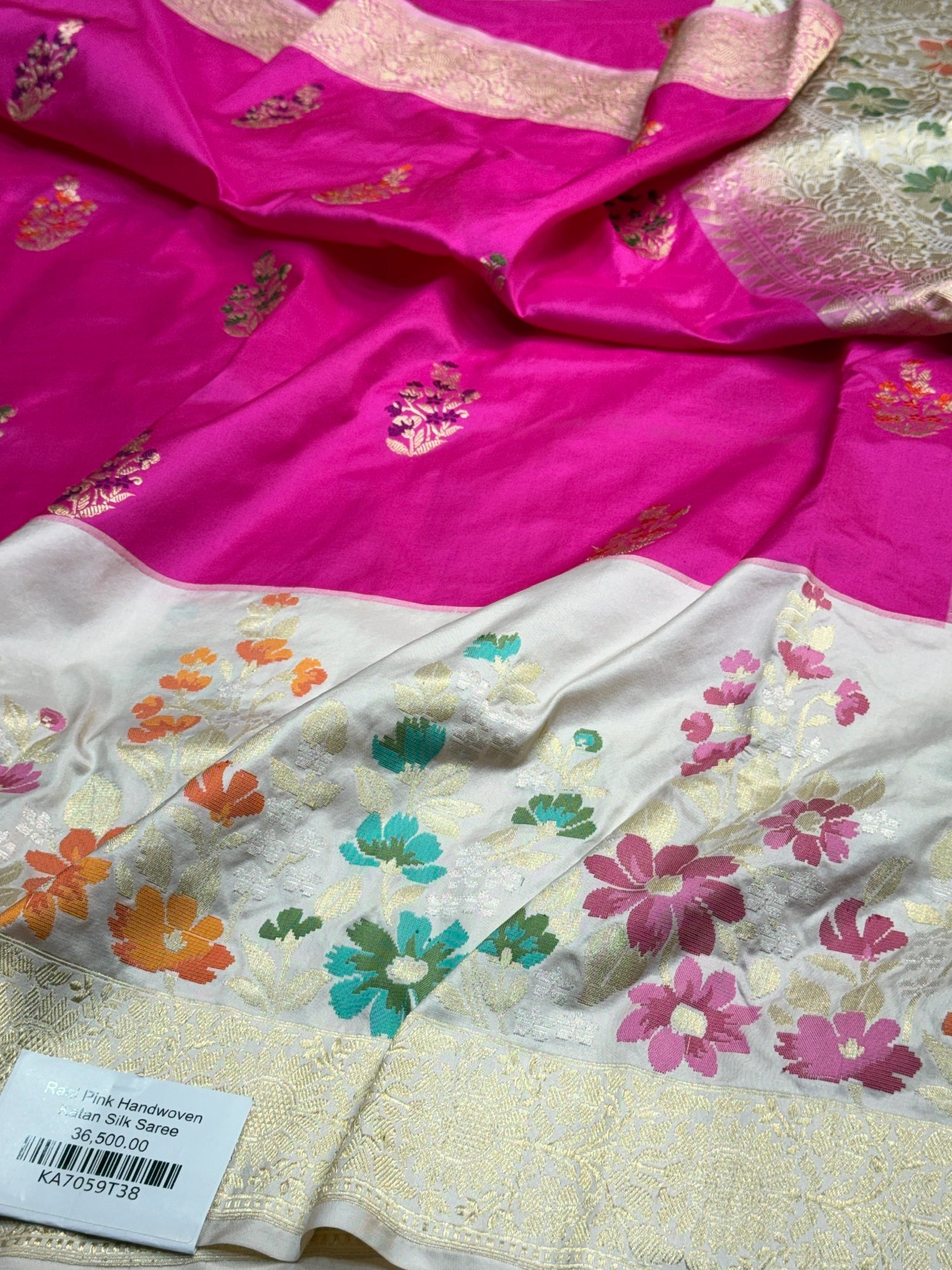 Rani Pink Handwoven Pure Banarasi Silk Saree in Kadwa Weave