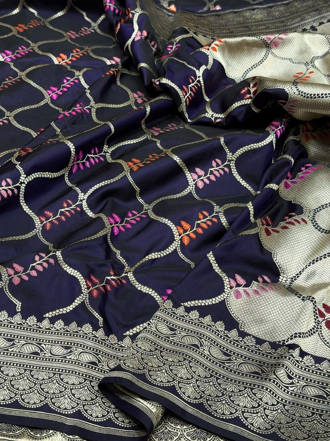 Purple Handwoven Pure Banarasi Silk Saree