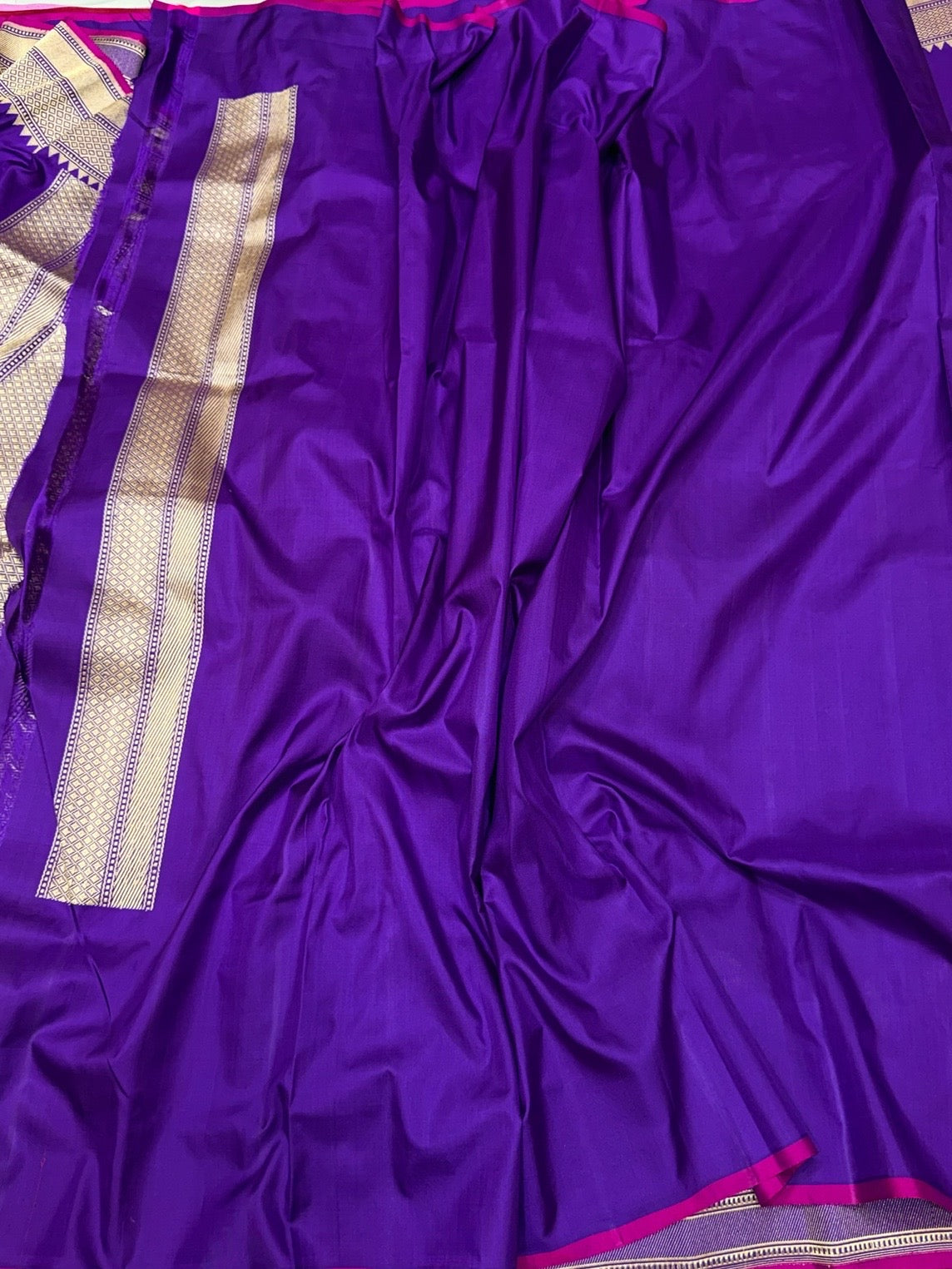 Purple Handwoven Pure Banarasi Silk Saree