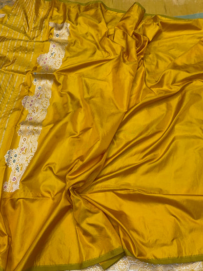 Pista Green Handwoven Pure Banarasi Tissue Saree
