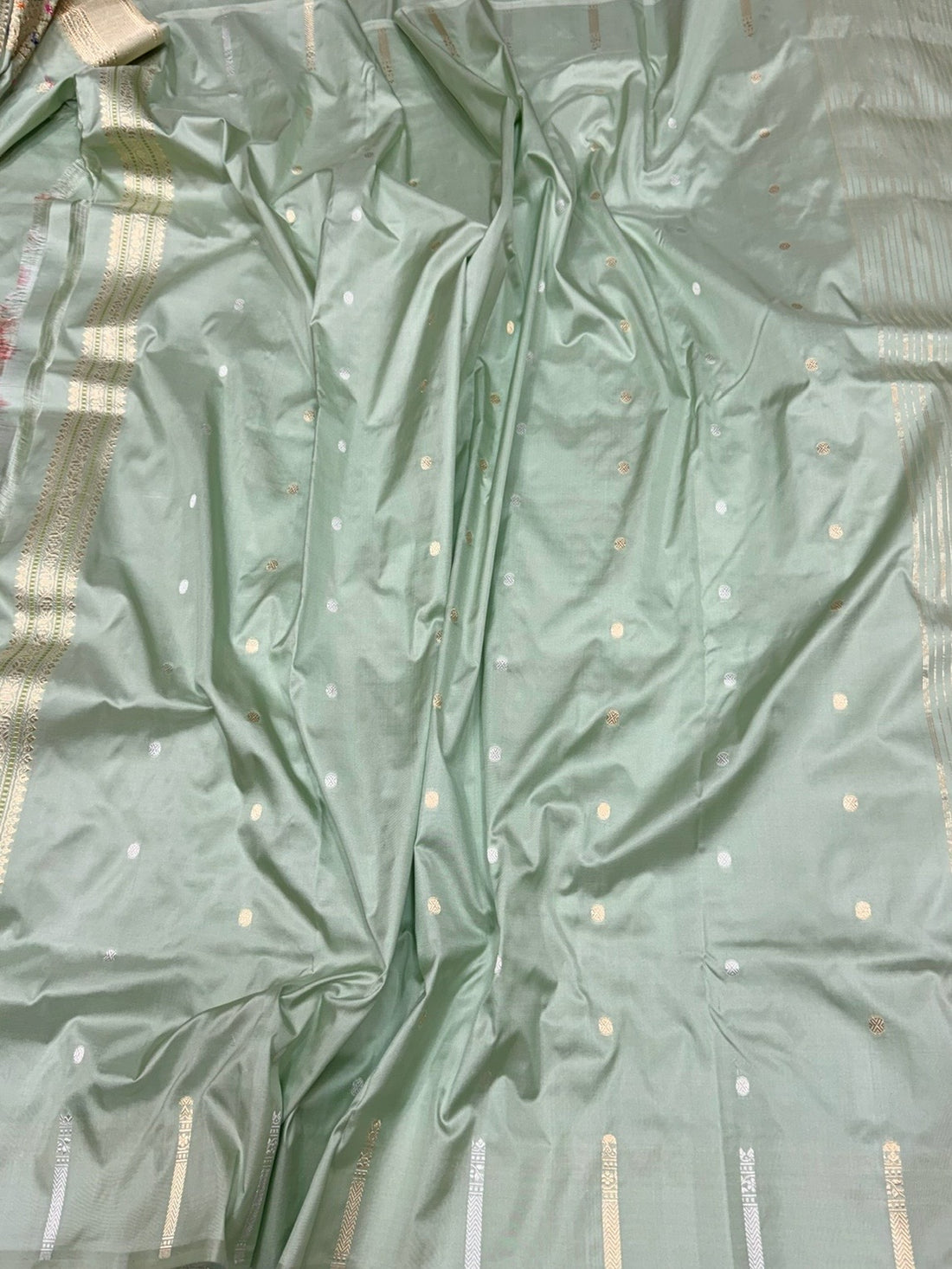 Sage Green Handwoven Pure Banarasi Silk Saree in Kadwa Weave | Authentic Katan Mulberry Silk