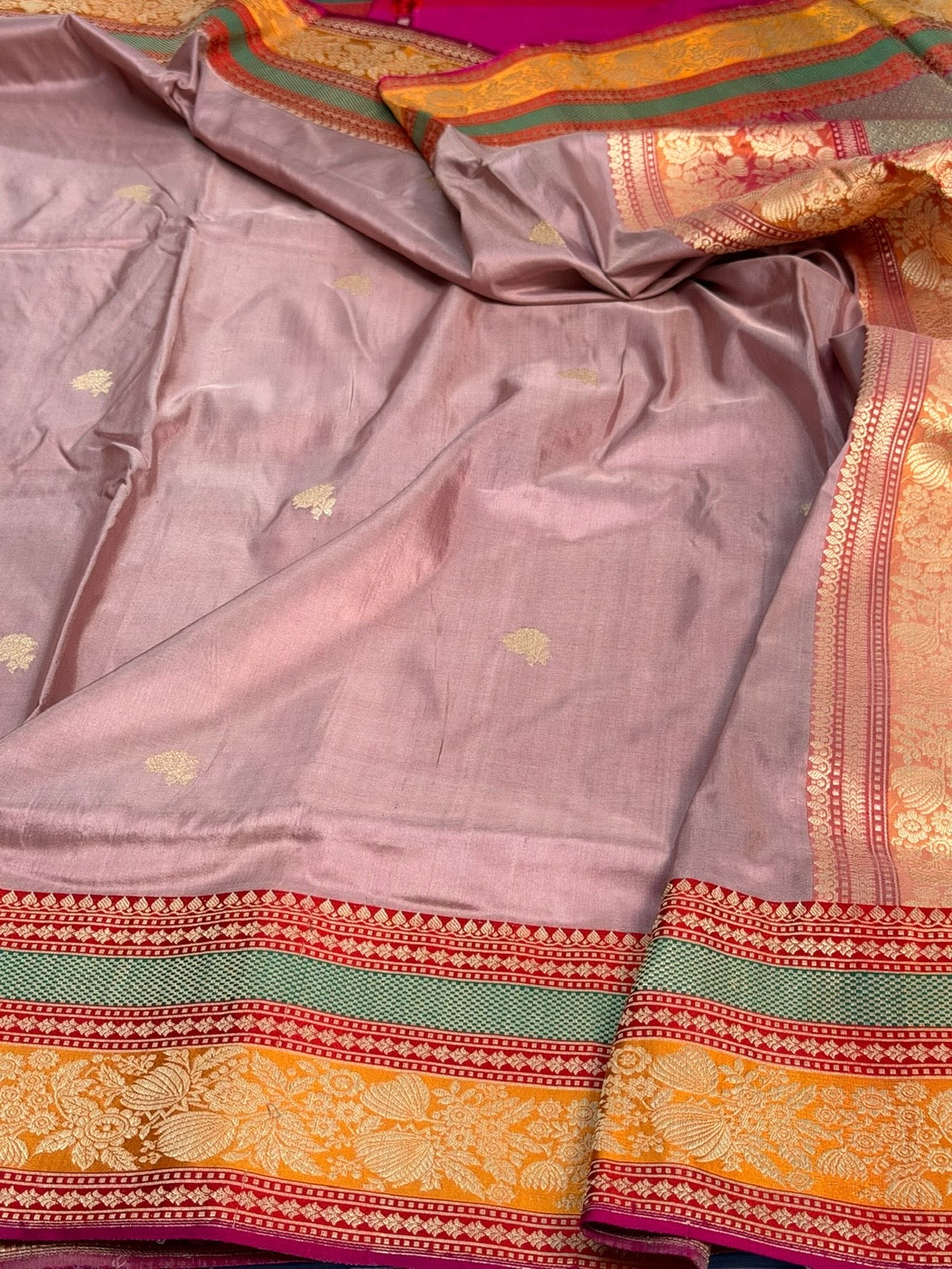 Gajiri Pink Handwoven Pure Banarasi Silk Saree