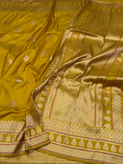 Mustard Yellow Handwoven Pure Banarasi Ektara Silk Saree