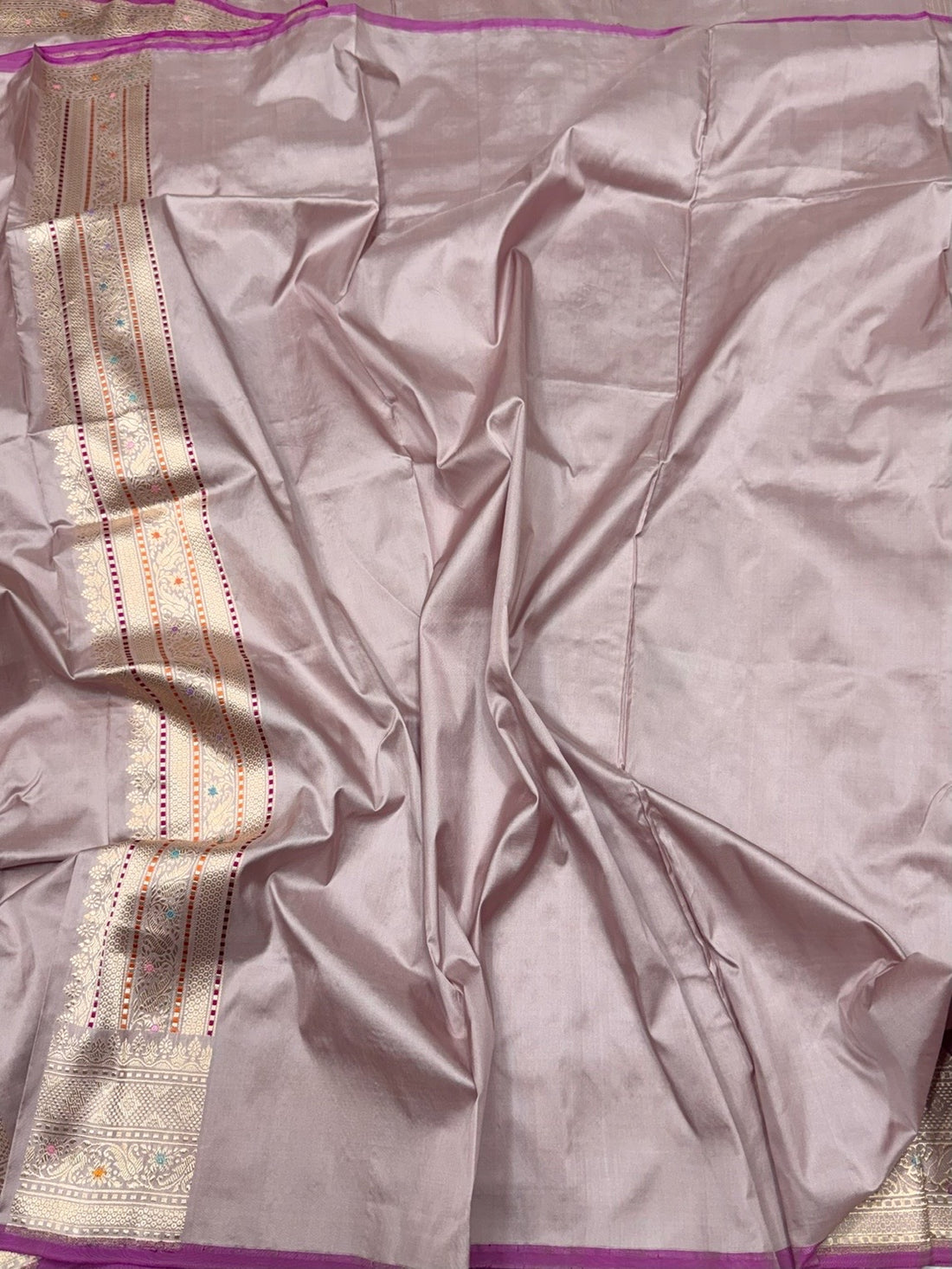 Lilac Handwoven Pure Banarasi Silk Saree