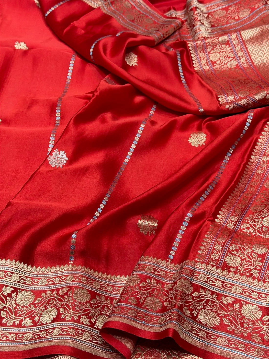 Brick Red Handwoven Pure Mashru Banarasi Satin Silk Saree – Kadwa Weave | Authentic Banaras Handloom