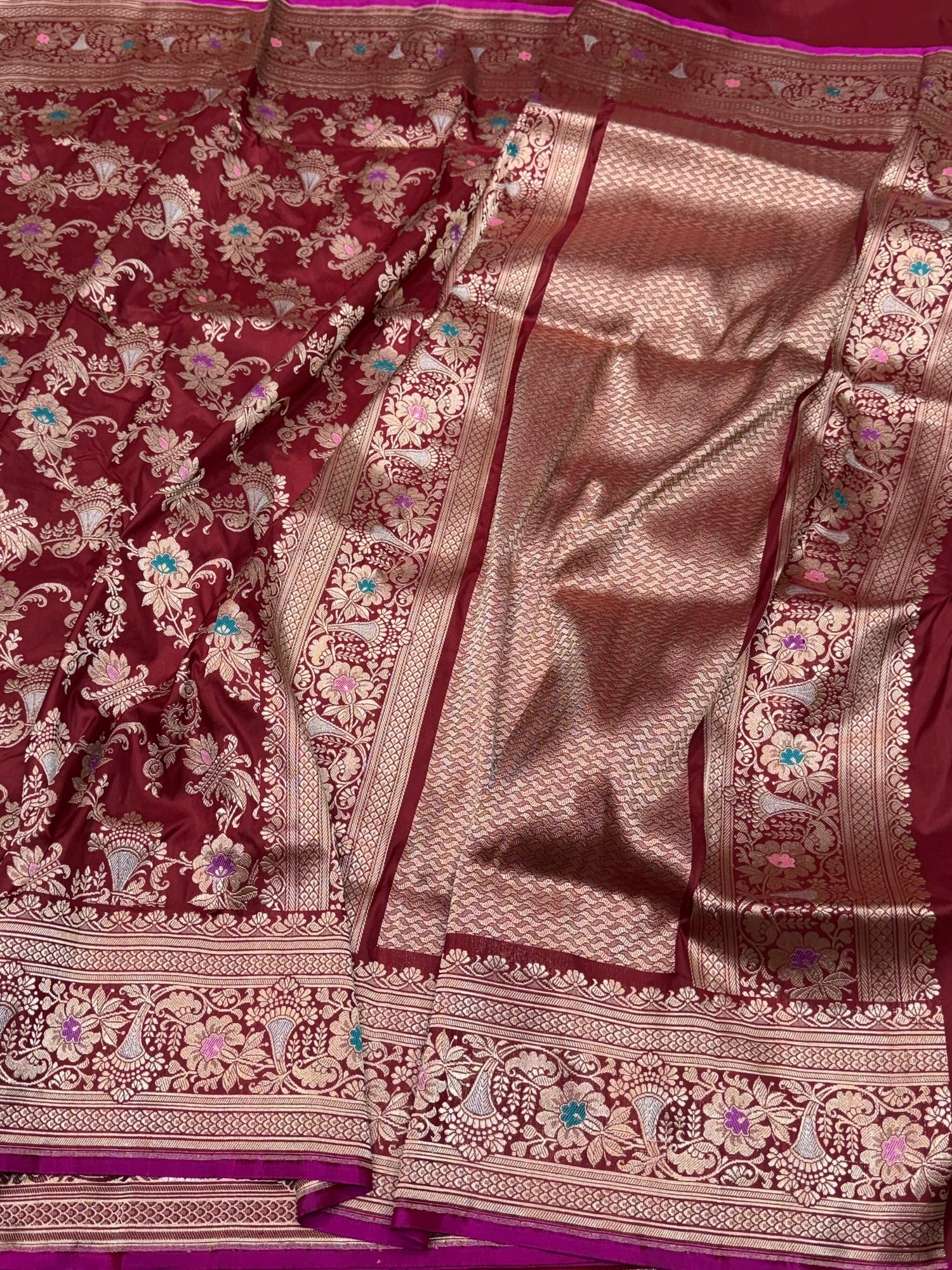 Red Handwoven Pure Banarasi Silk Saree in Kadwa Weave – 100% Katan Mulberry Silk