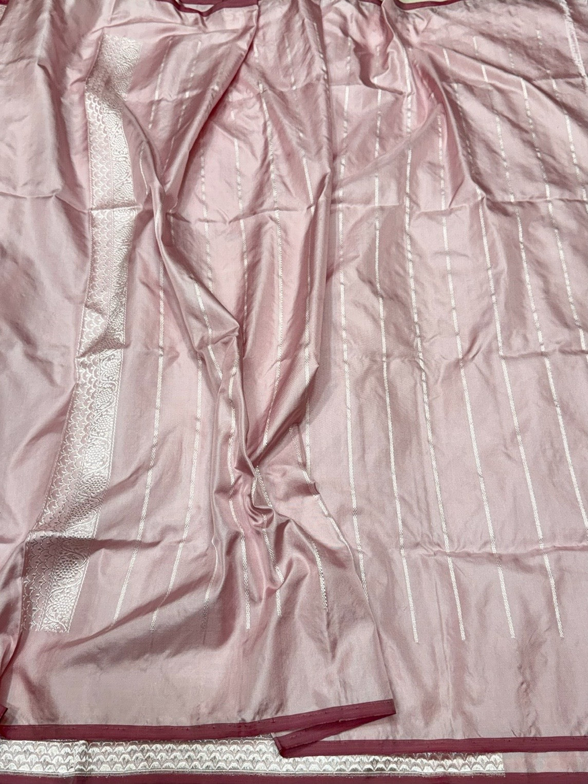 Powder Pink Handwoven Pure Banarasi Ektara Silk Saree – Luxury Kadwa Weave