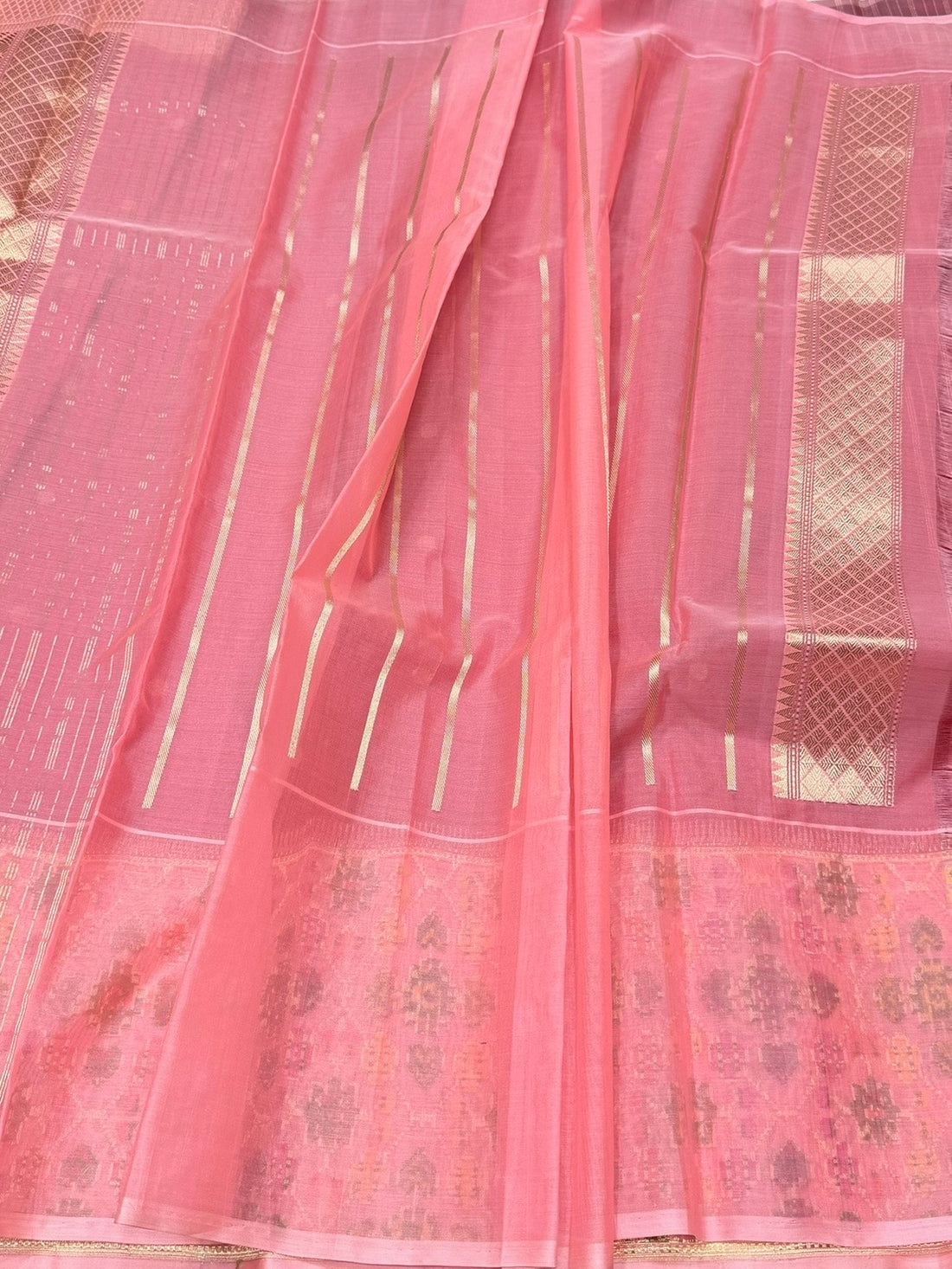 Red Handwoven Banarasi Pure Organza Silk Saree