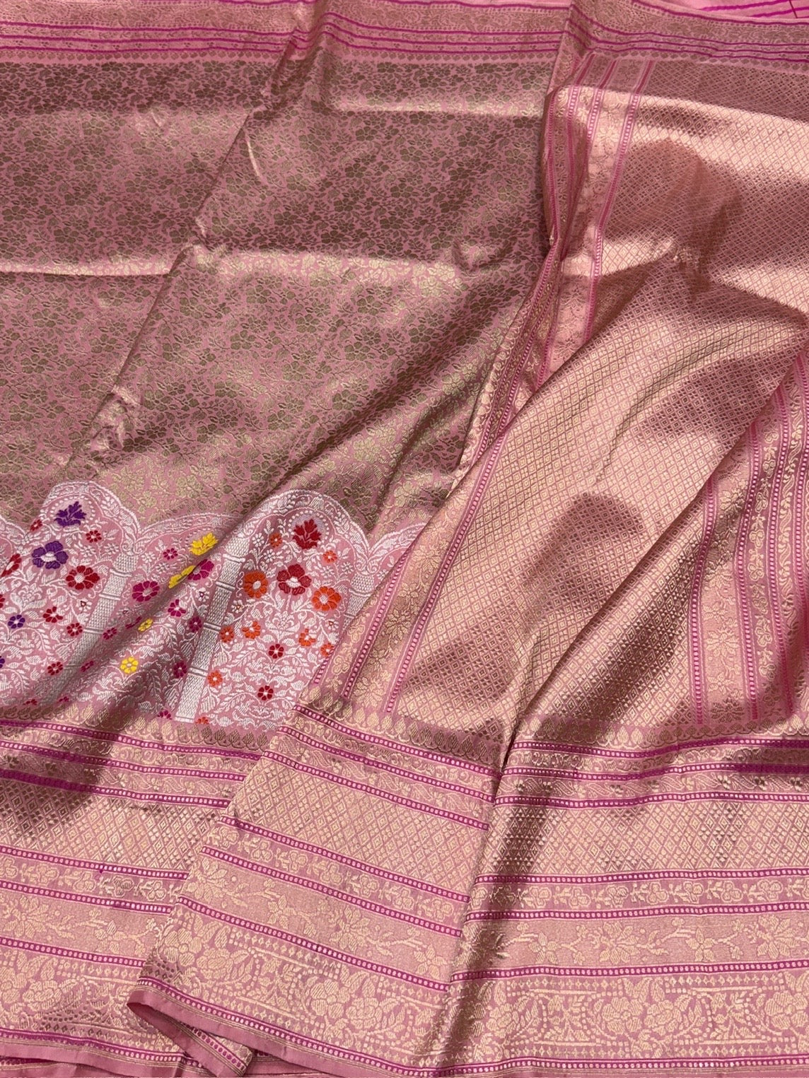 Gajiri Pink Handwoven Pure Banarasi Silk Saree