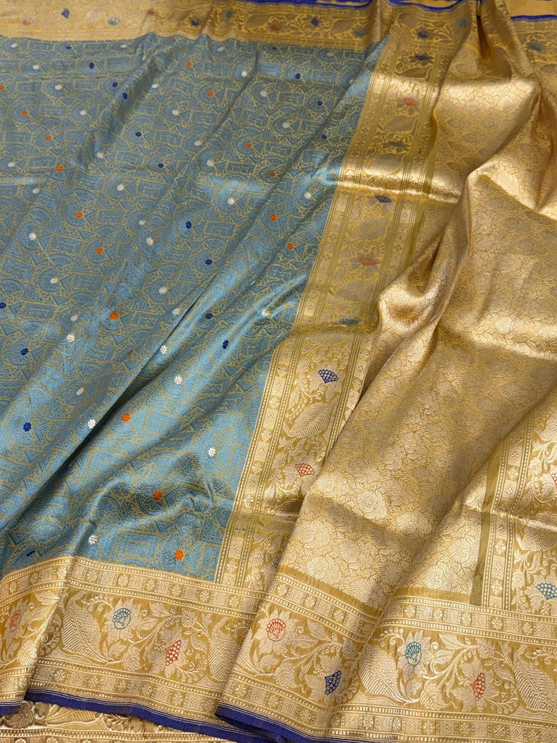 Sea Green Handwoven Banarasi Pure Tissue Silk Brocade Saree