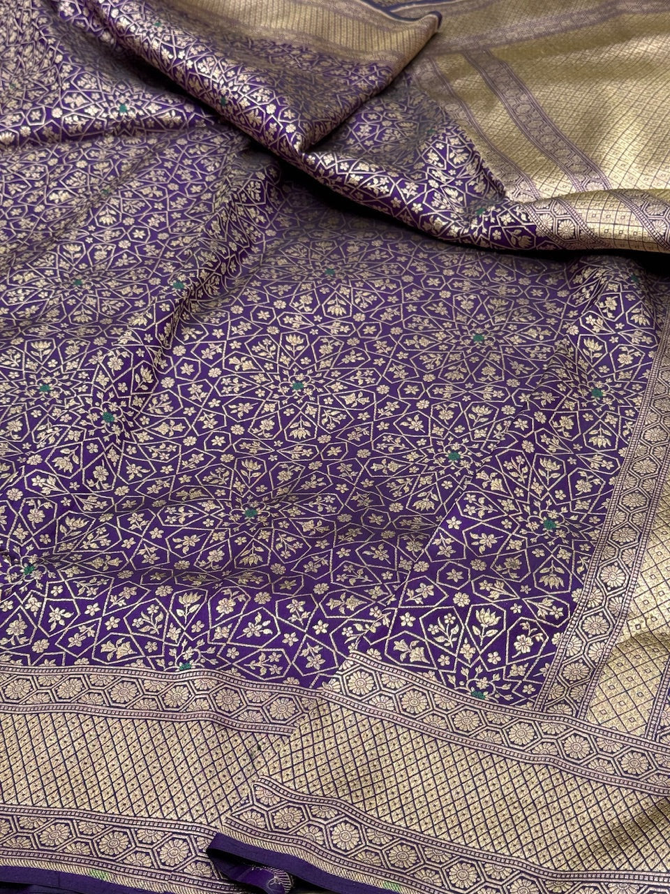 Banarasi Minakari Pure Katan Silk Brocade Saree – Rich Traditional Brocade Weave